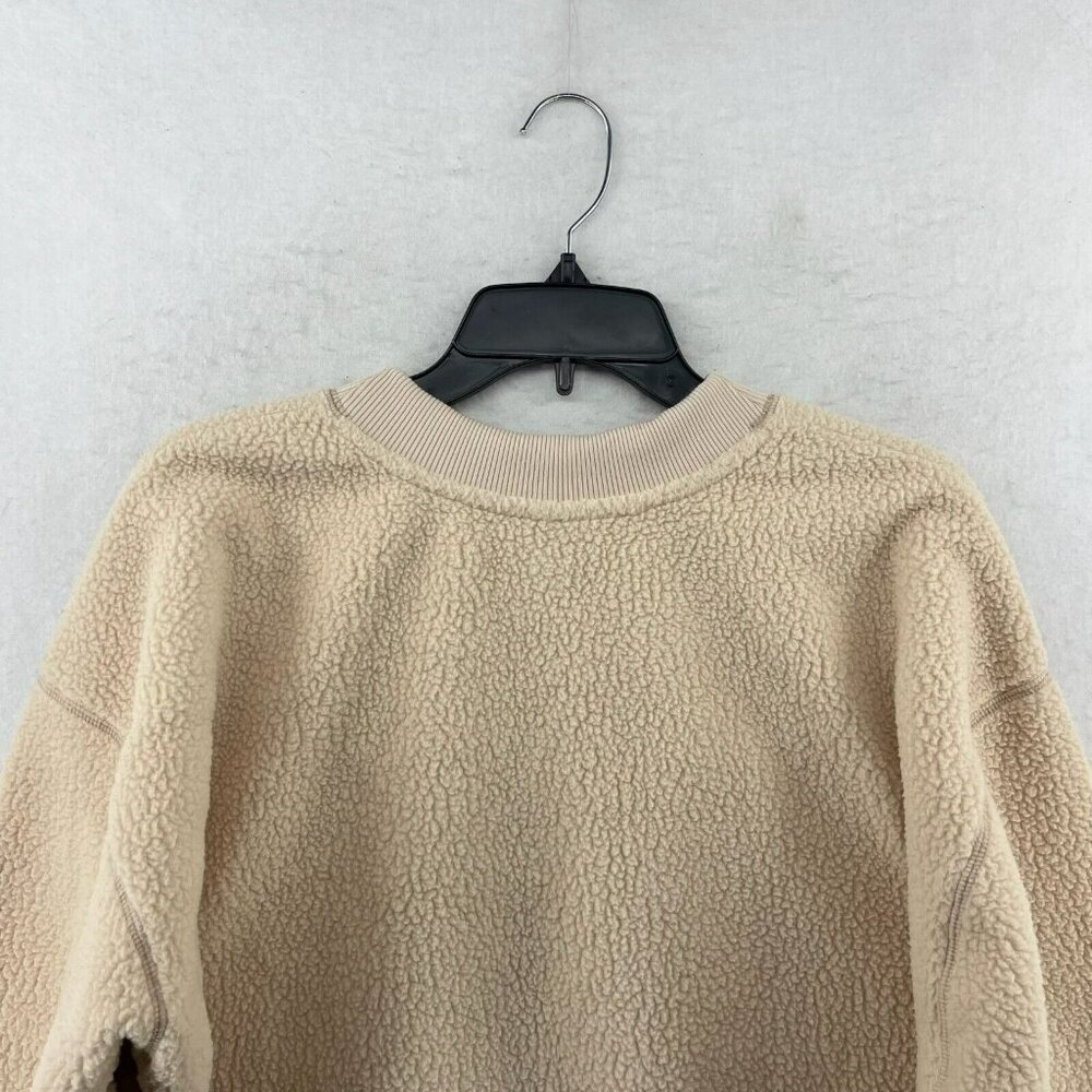 Universal Thread Sweater Women's Sz M Beige Sherpa Fleece Pullover Long Sleeves - Picture 8 of 12